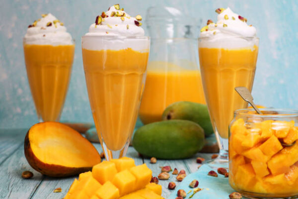 MANGO SHAKE