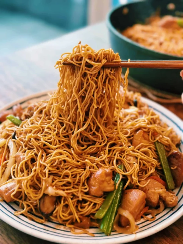 CHOWMEIN CHICKEN